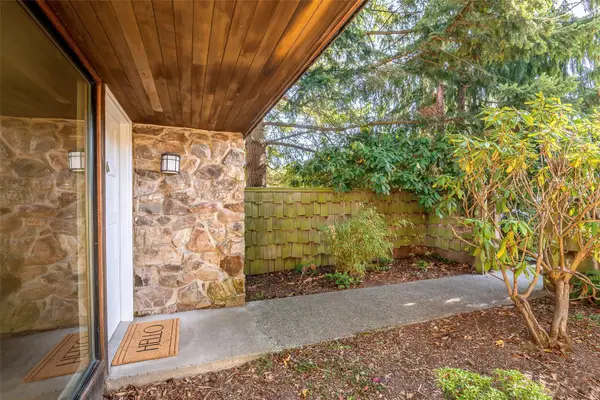 20620 76th Avenue W #K, Edmonds, WA 98026
