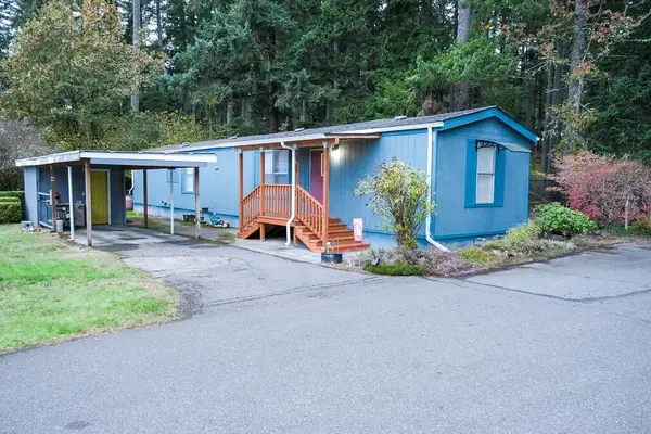 1700 E Shelton Springs Road #11, Shelton, WA 98584