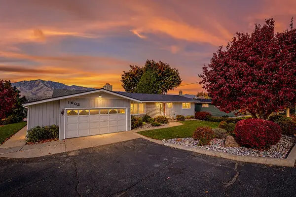 1602 N Aurora Avenue, East Wenatchee, WA 98802