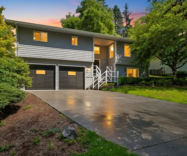 1216 E Clearbrook Drive, Bellingham, WA 98229