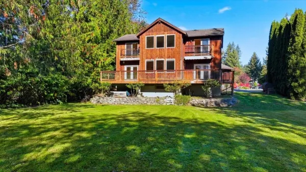 213 Skywall Drive, Sultan, WA 98294