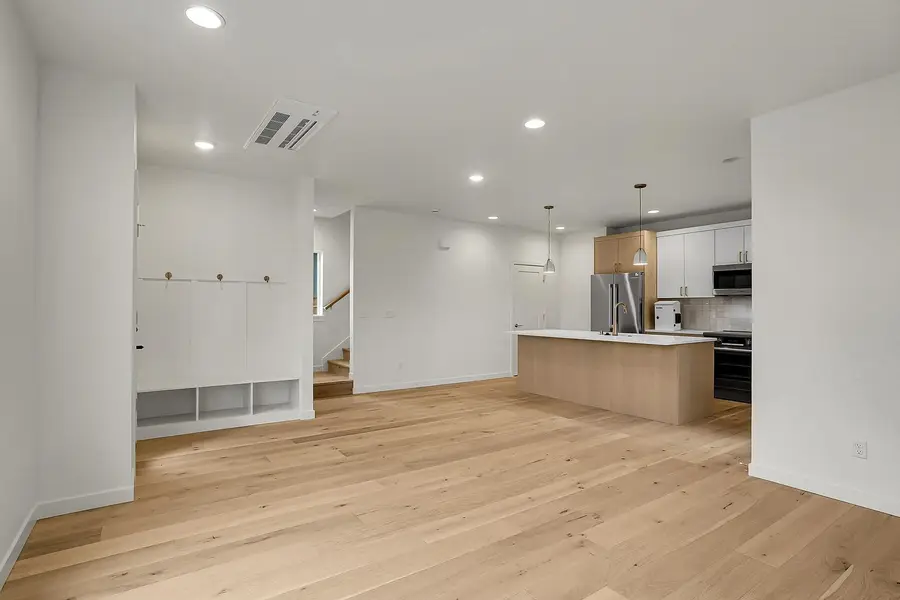 2612 NW 62nd Street, Seattle, WA 98107 - #3