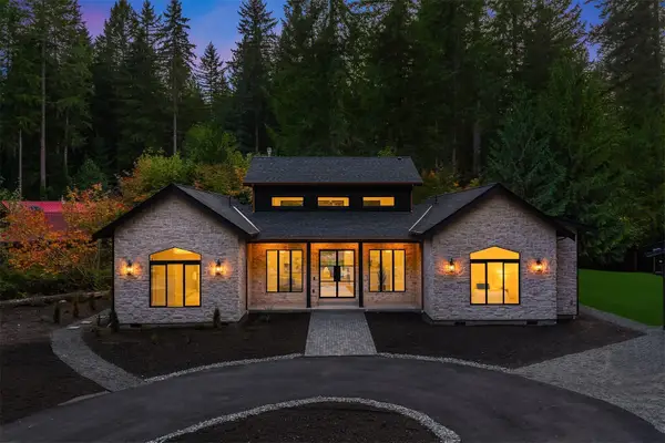 11905 325th Avenue Ne, Duvall, WA 98019