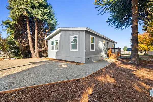 2013 E 4th Avenue, Port Angeles, WA 98362