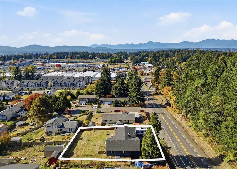 1633 NE Riddell Road, Bremerton, WA 98310 - #2