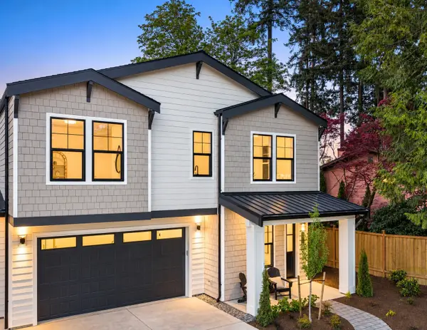 11610 NE 92nd Street, Kirkland, WA 98033