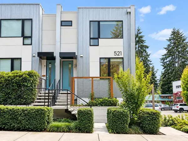 521 Madrona Way Ne #32, Bainbridge Island, WA 98110