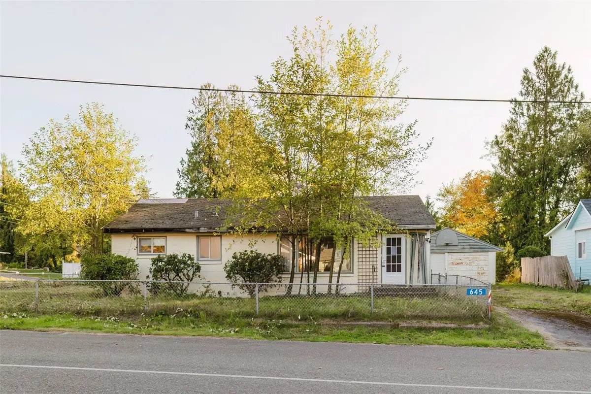 645 NW Tracy Avenue, Bremerton, WA 98311 - #1