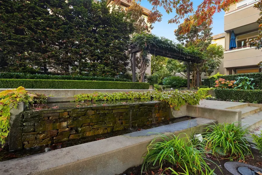 122 State Street S #E112, Kirkland, WA 98033 - #2