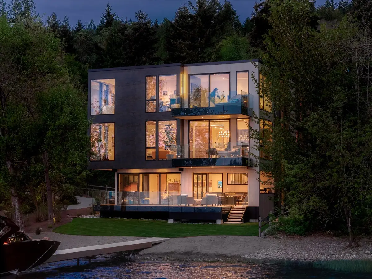 3101 E Lake Sammamish Parkway Ne, Sammamish, WA 98074 - #1