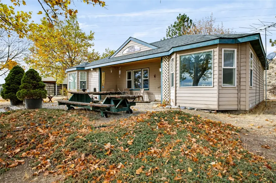 26 Running Well Lane, Omak, WA 98841 - #2