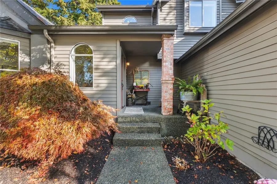 25722 Lake Wilderness Country Club Drive, Maple Valley, WA 98038 - #2