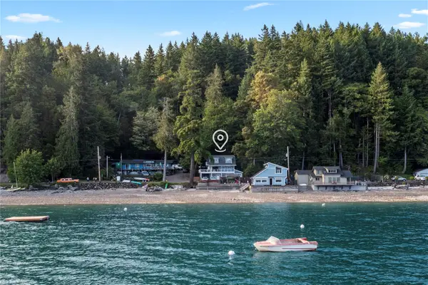 8410 NE North Shore Road, Belfair, WA 98528