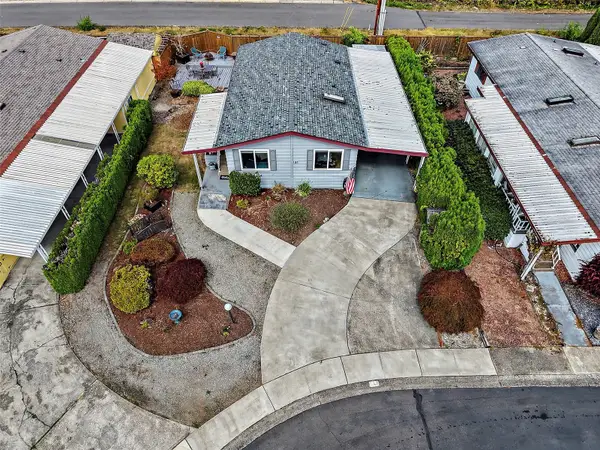11436 SE 208th Street #131, Kent, WA 98031