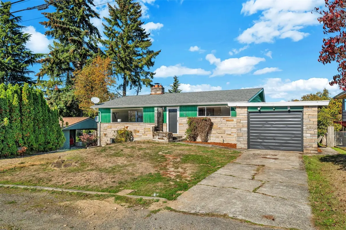 6214 S 117th Place, Seattle, WA 98178 - #1