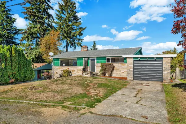 6214 S 117th Place, Seattle, WA 98178