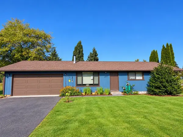 1717 Sandalwood Street, Mount Vernon, WA 98273