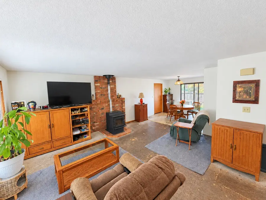 1717 Sandalwood Street, Mount Vernon, WA 98273 - #2