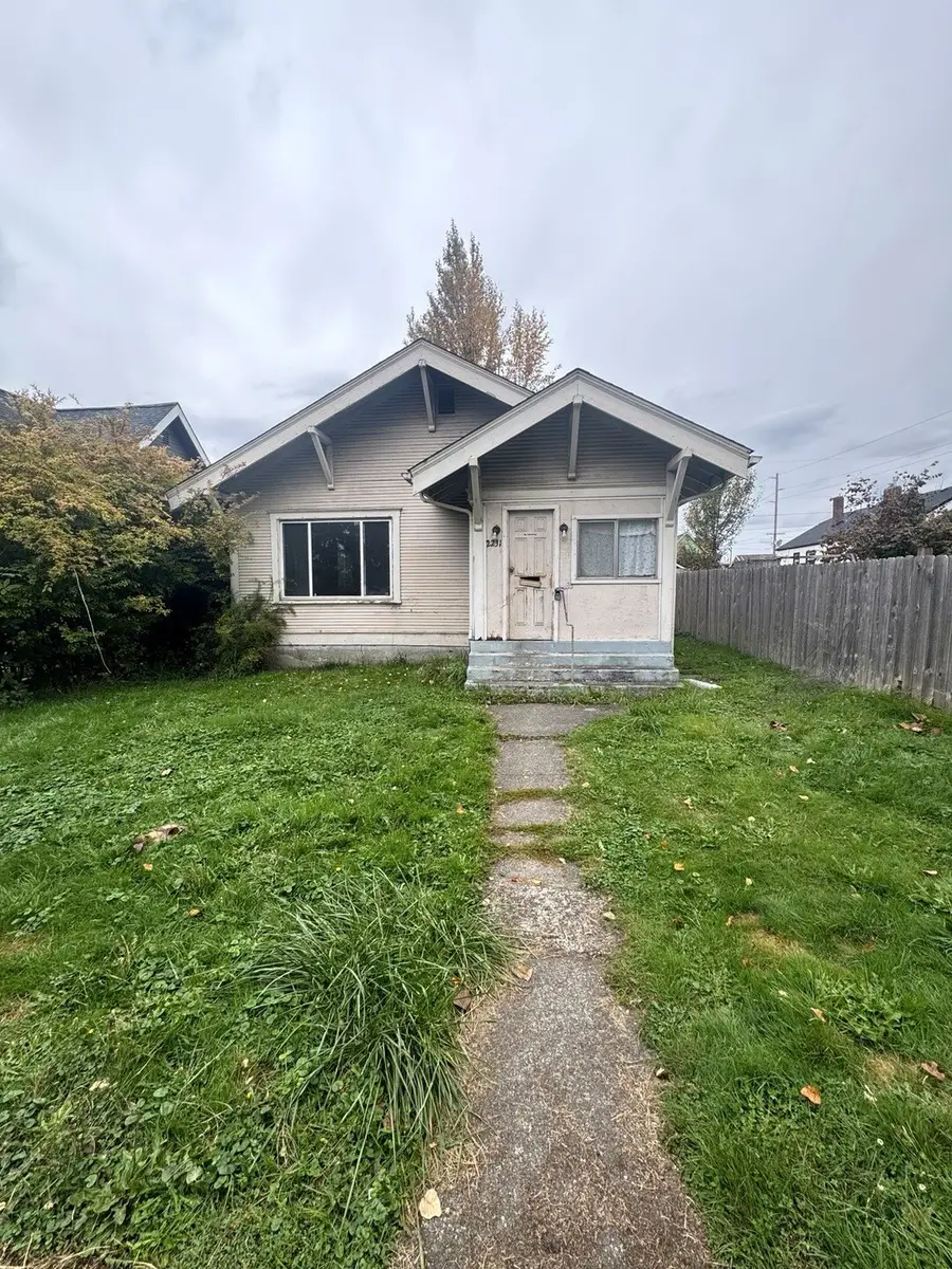 2231 Lincoln Street, Bellingham, WA 98225 - #3