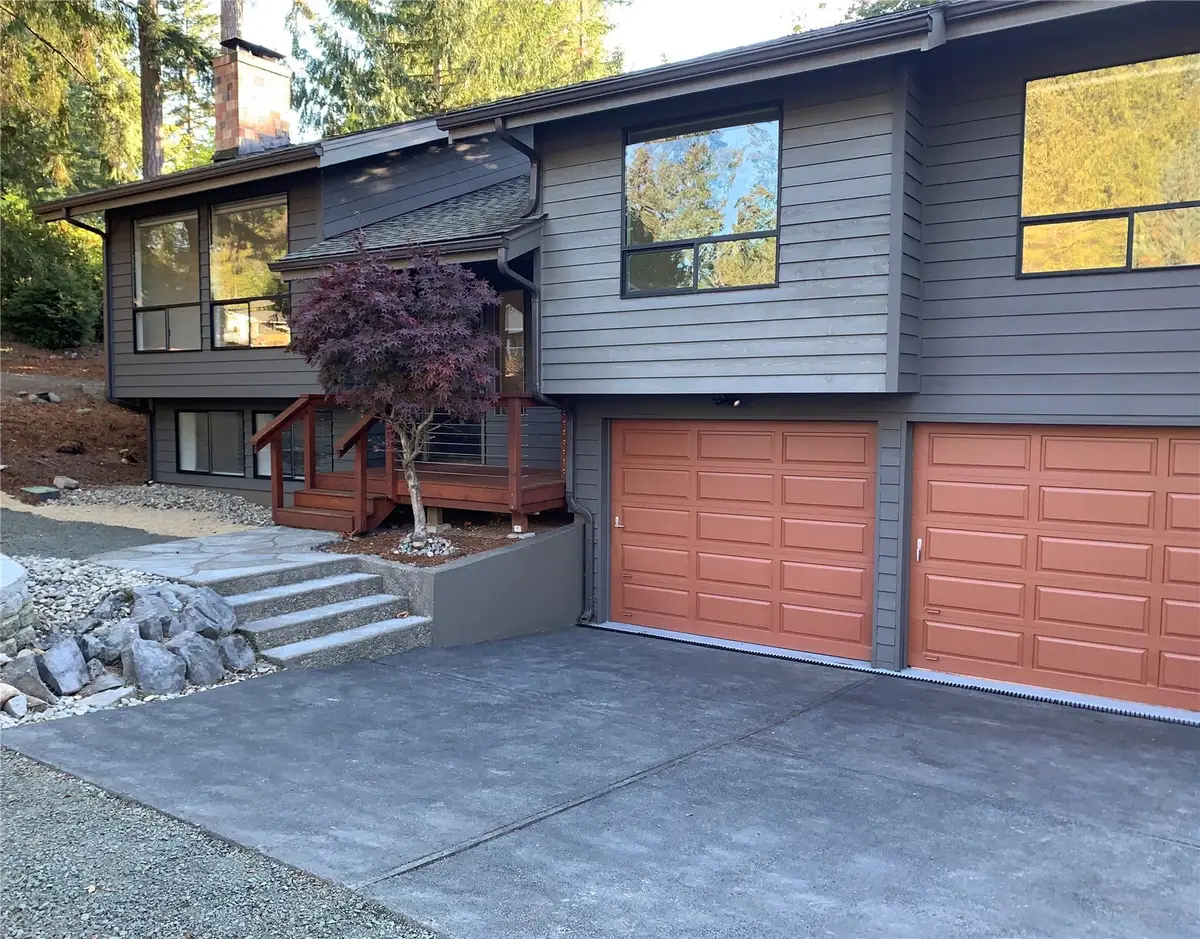 91 E Lakeland Way E, Allyn, WA 98524 - #1