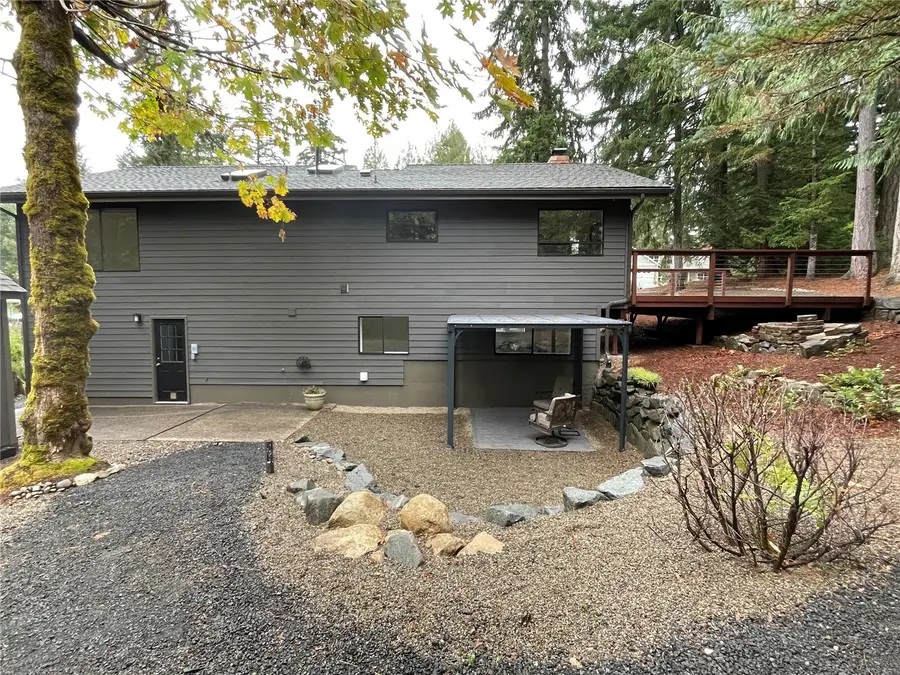 91 E Lakeland Way E, Allyn, WA 98524 - #2