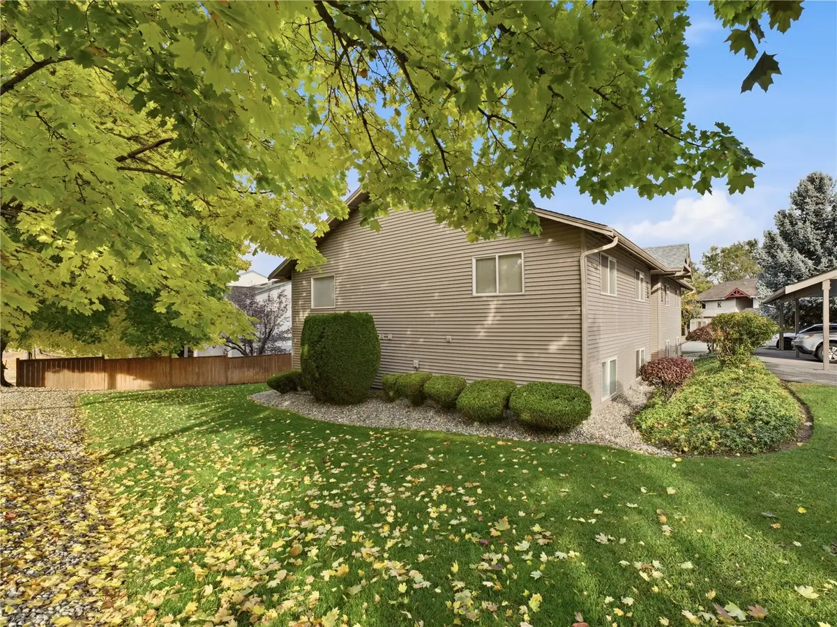 667 Fourth Street #M102, East Wenatchee, WA 98802 - #1