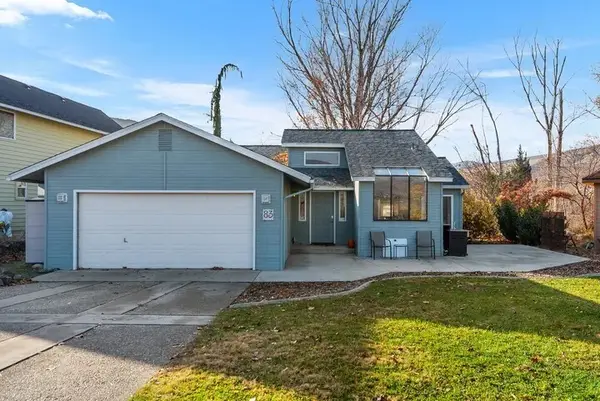 83 Lake Cortez Lane, Malaga, WA 98828