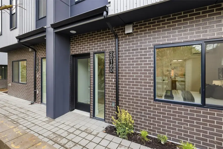 2016 Fairview Avenue E #D, Seattle, WA 98102 - #2