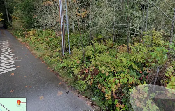 100 Woodpecker Hill Road, Poulsbo, WA 98370