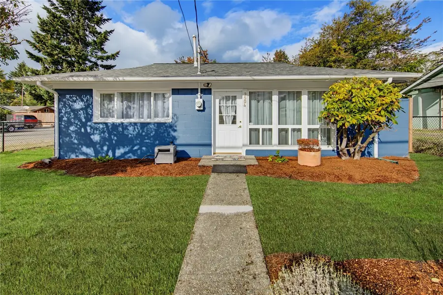 3504 NE 6th Street, Renton, WA 98056 - #2