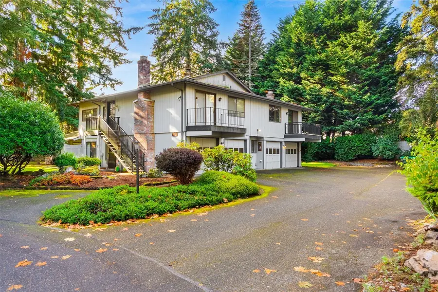 817 Essex Place #2D, Lacey, WA 98516 - #3