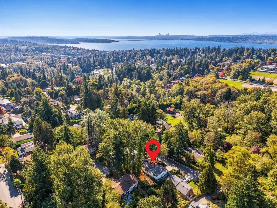 10120 111th Avenue Ne, Kirkland, WA 98033 - #2