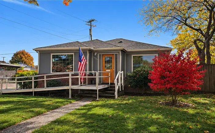 1923 Washington Way, Longview, WA 98632 - #2