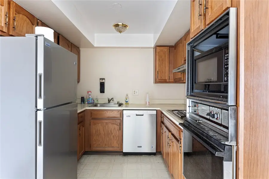 21625 29th Avenue S #A - H, Des Moines, WA 98198 - #3