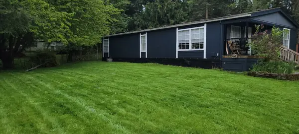 8212 313th Place Nw, Stanwood, WA 98292