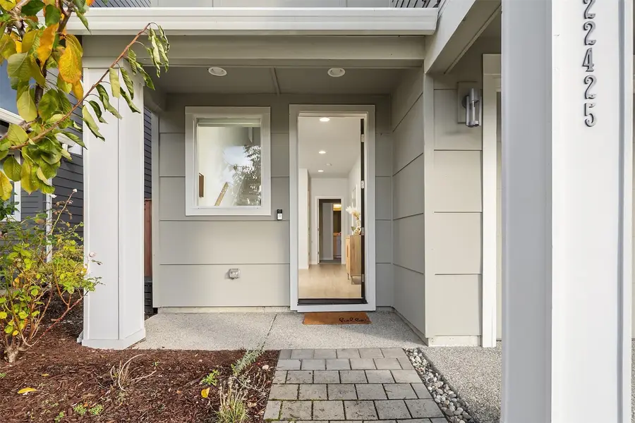 22425 69th Place W, Mountlake Terrace, WA 98043 - #3
