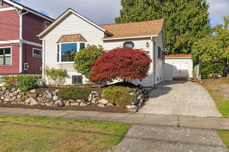 110 NE 60th Street, Seattle, WA 98115 - #2