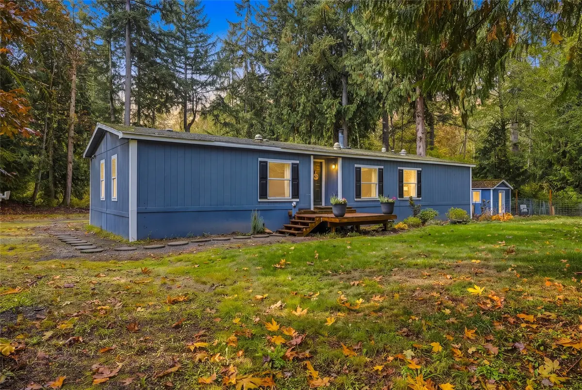 21909 Sweeney Road Se, Maple Valley, WA 98038 - #1