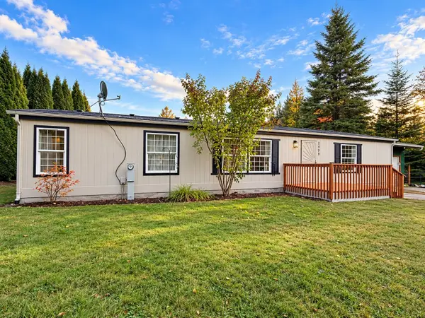 2499 S Flower Avenue, Port Orchard, WA 98366