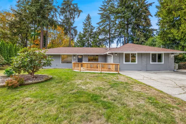 19815 95th Avenue S, Renton, WA 98055