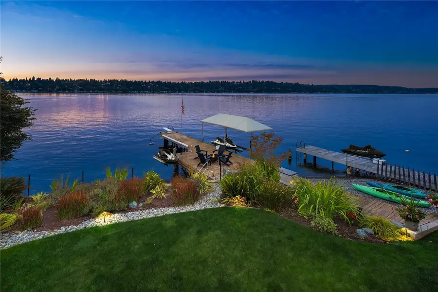 13031 Holmes Point Drive Ne, Kirkland, WA 98034 - #2