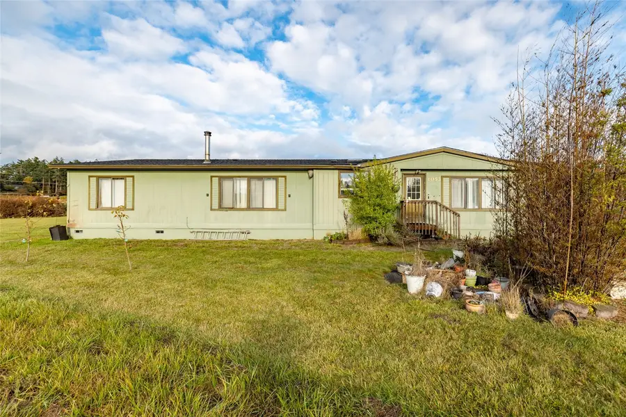 1053 Riepma Avenue, Oak Harbor, WA 98277 - #3