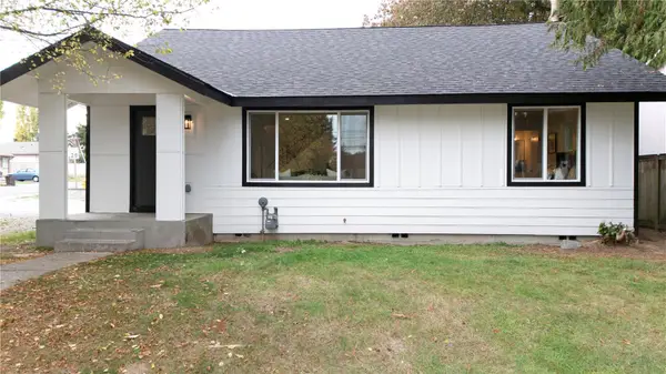 404 SW 120th Street, Seattle, WA 98146