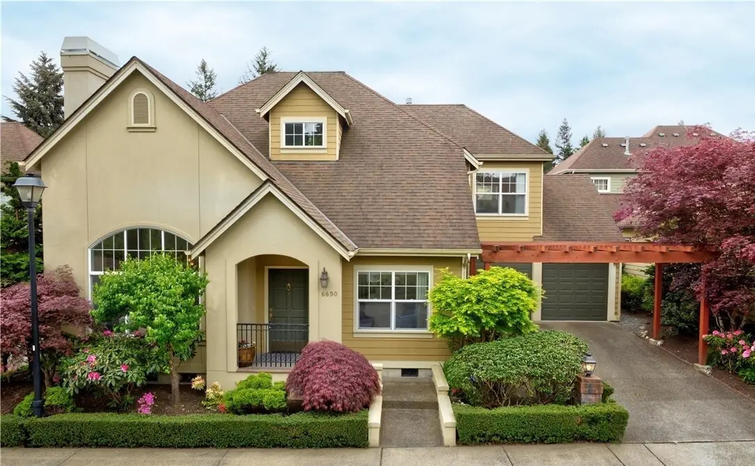 6690 127th Place Se, Bellevue, WA 98006 - #1