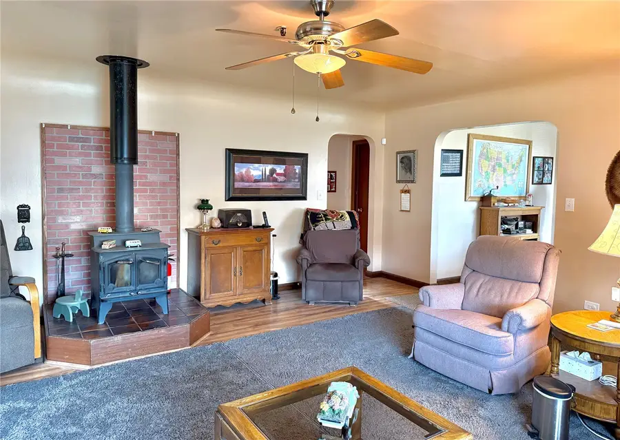 309 W 3rd St, Lind, WA 99341 - #2