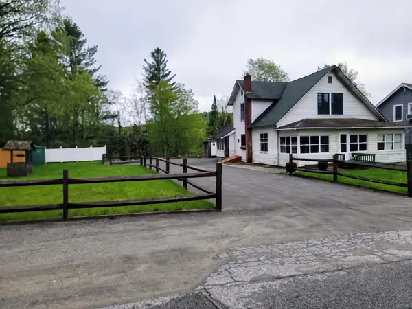 5629 Nys Route 28n, Newcomb, NY 12852