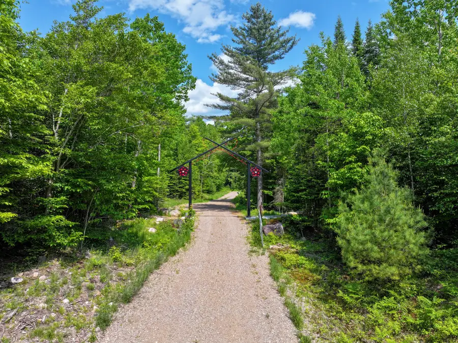 733 Ore Bed Rd, Black Brook, NY 12912 - Image #2