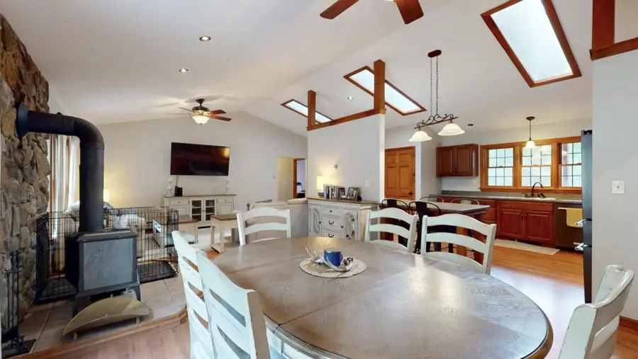 144 Strackville Road, Peru, NY 12972 - Image #2