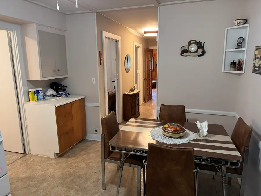 32 Jefferson Road, Plattsburgh, NY 12901 - Image #2