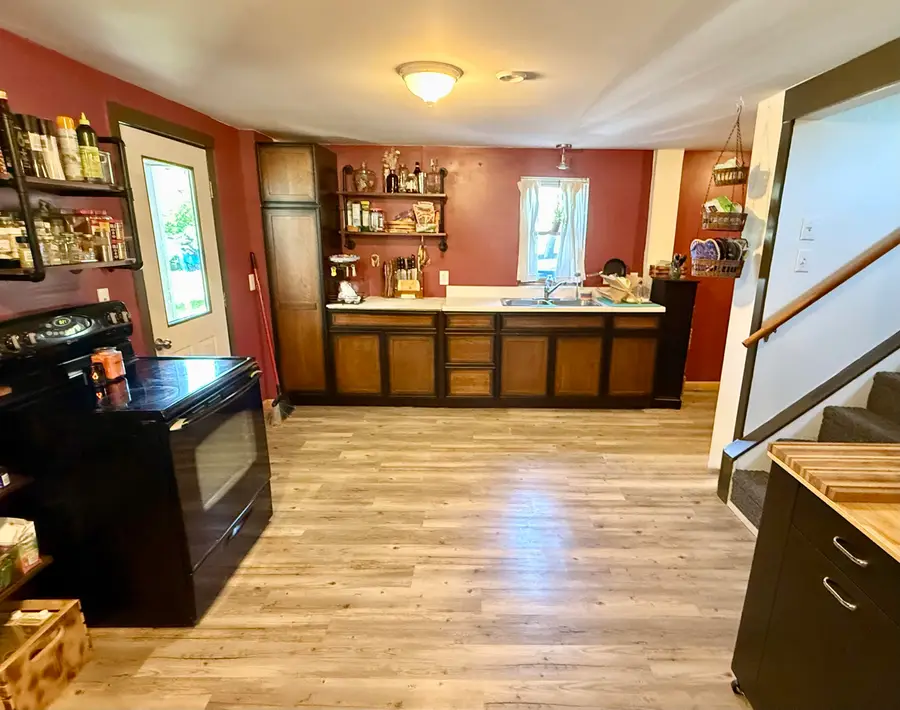 88 Pine Street, Plattsburgh, NY 12901 - Image #2